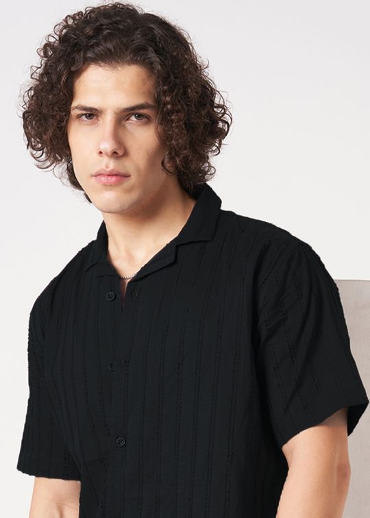 Men Black Crinkle Textured Short Sleeve��Shirt